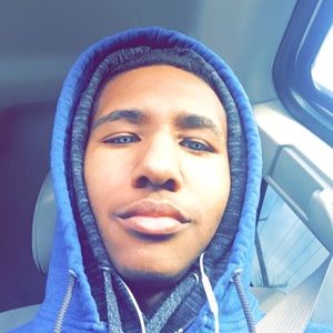 Meet your Posher, Justin